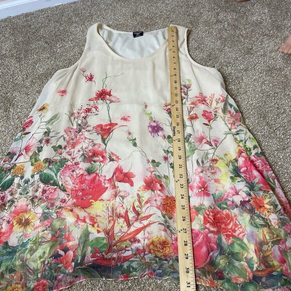 Cal Style top blouse floral asymmetric hem sleeveless floral vanilla floral 2XL - Picture 9 of 10